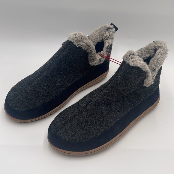 NWT Dluxe By Dearfoams Women's Dolly Felted Bootie Black Slippers Size US 9-10 - Picture 6 of 11